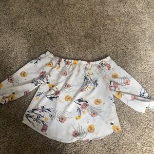 Xtra large White blouse with flowers crop top